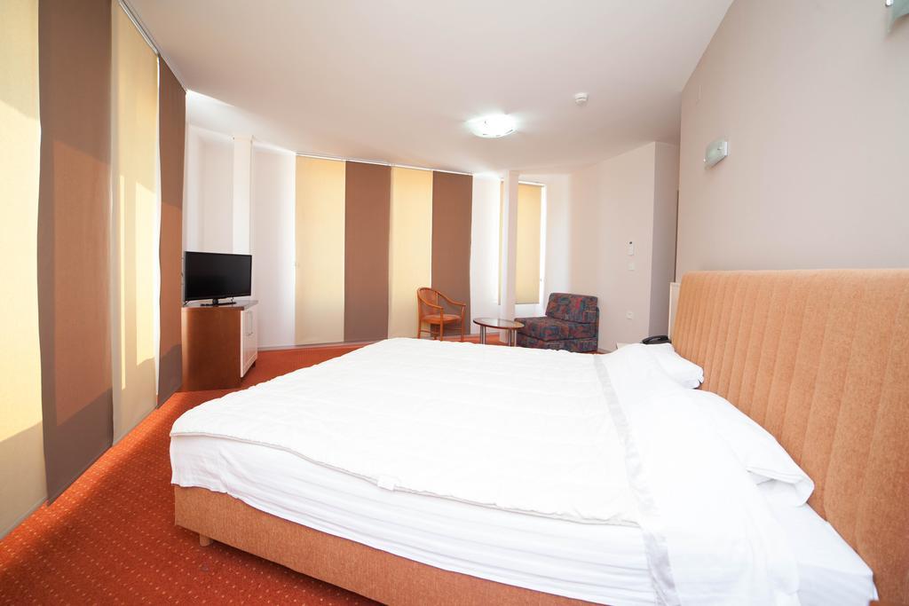 Hotel Lebed Ohrid Eksteriør bilde